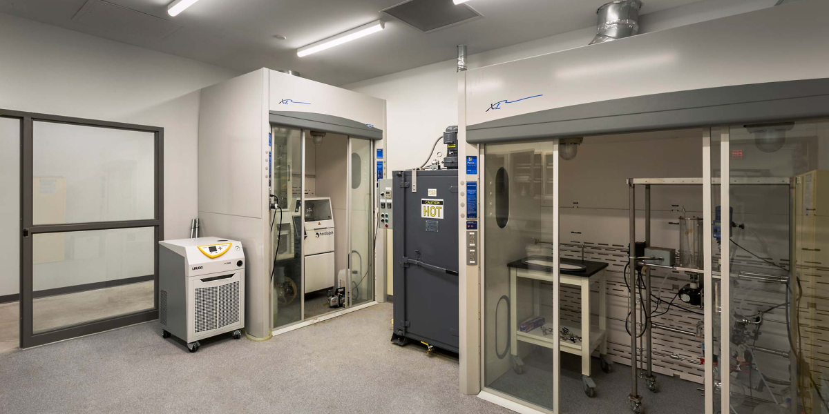 MedPharm Extraction Lab Floor Mounted Fume Hoods